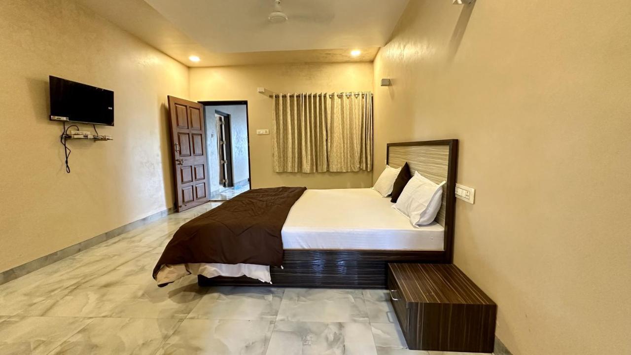 Coral Bay Villa Kashid Exterior photo
