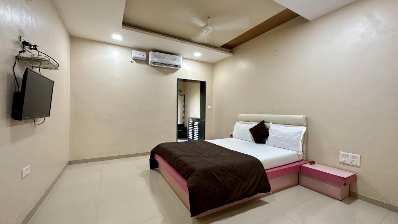 Coral Bay Villa Kashid Exterior photo